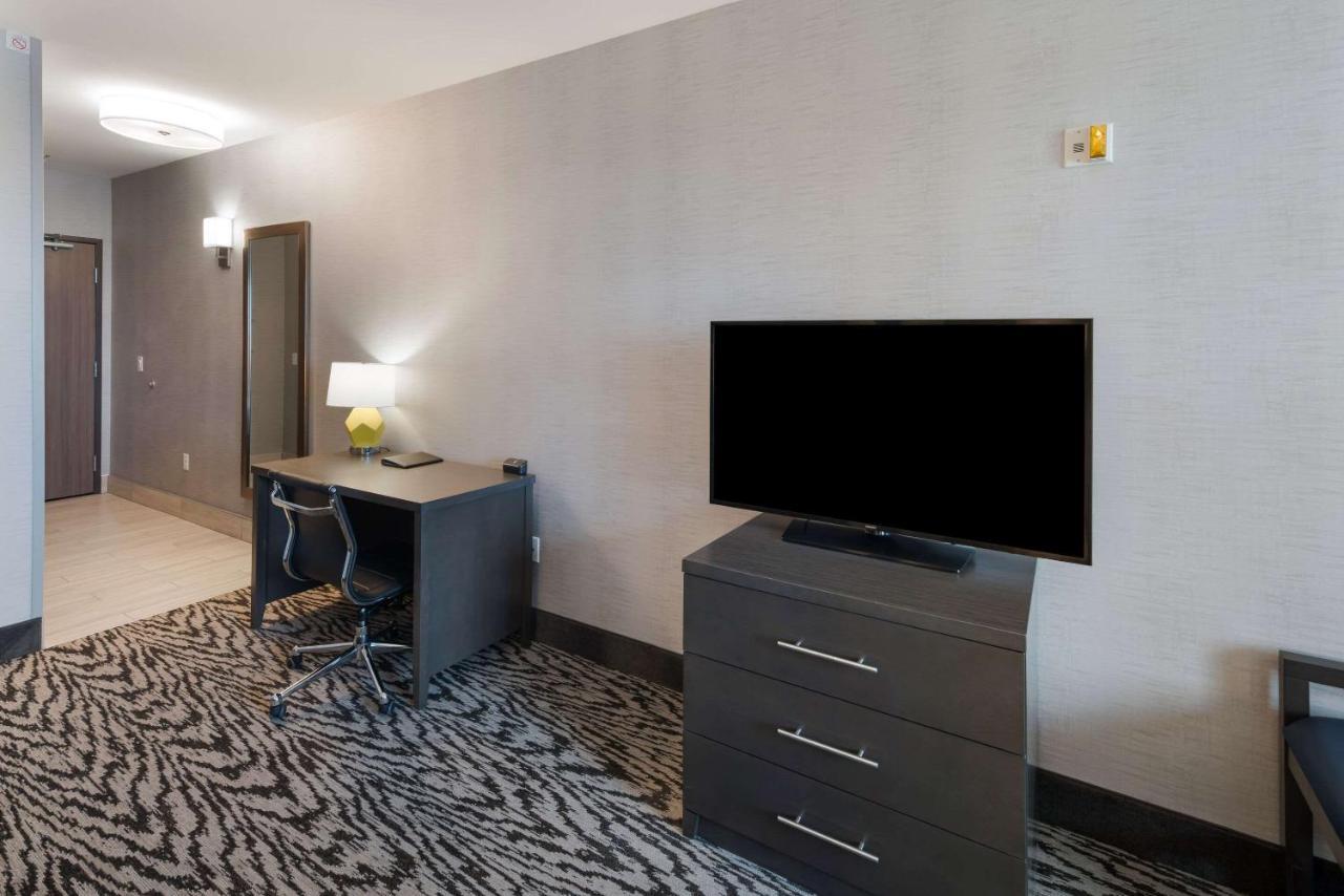 Comfort At Southridge Hotel