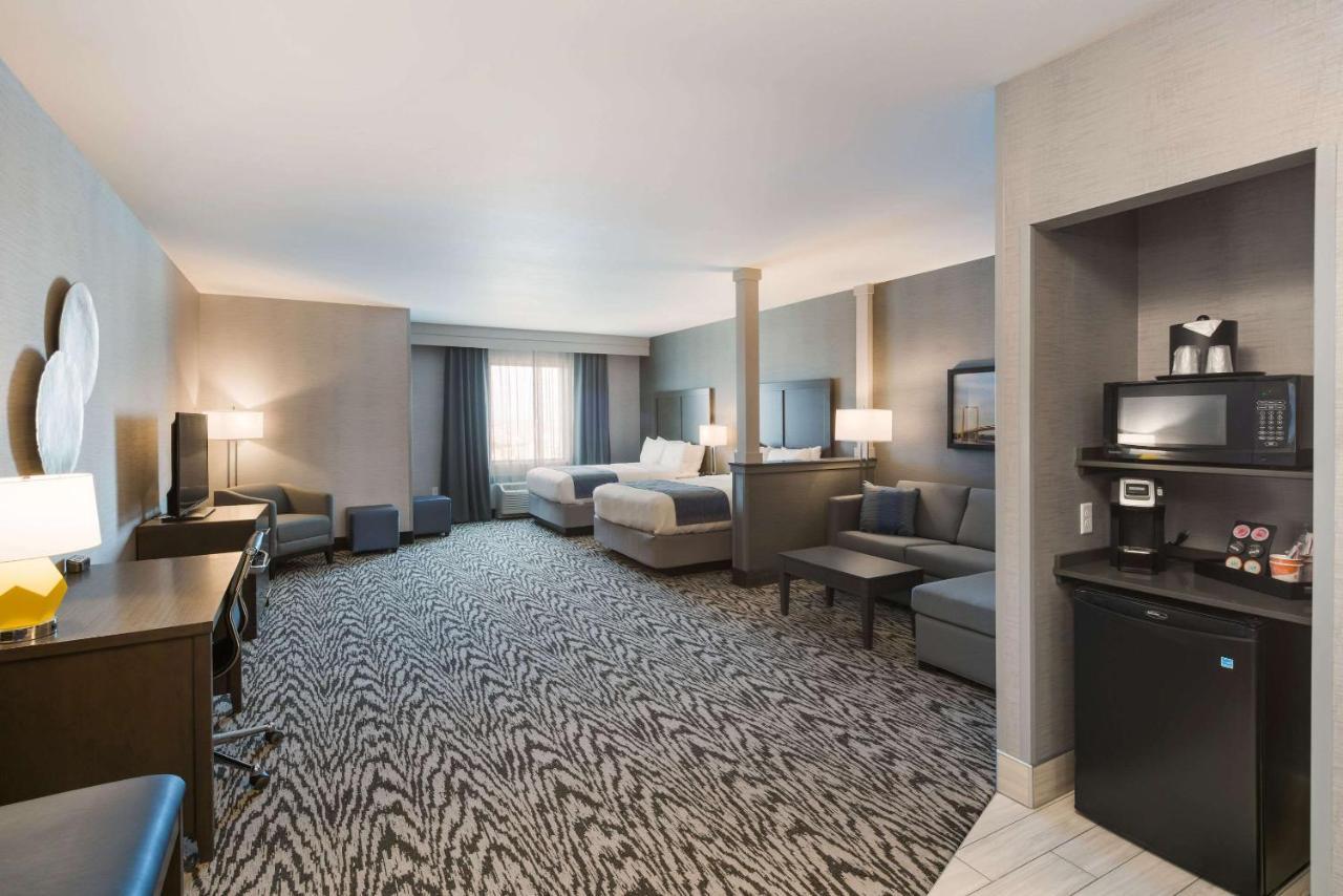 Comfort At Southridge Hotel 2*